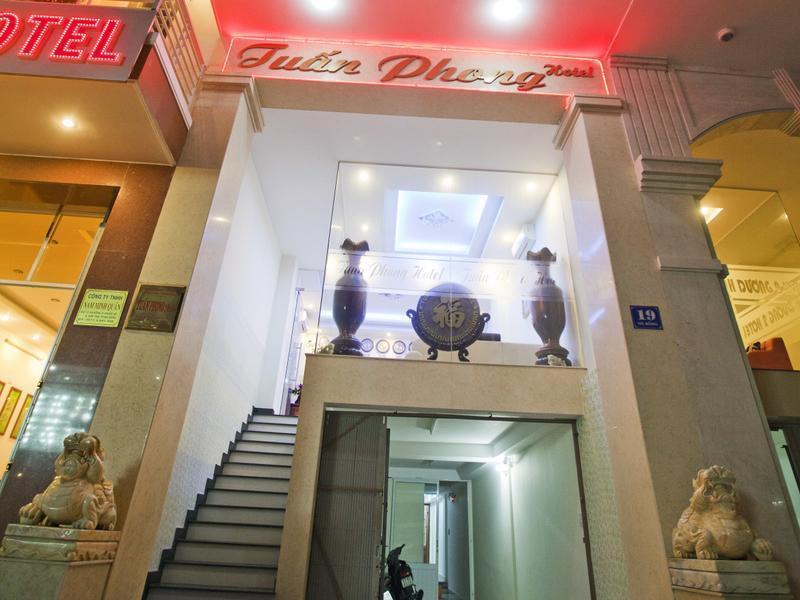 Tuan Phong Hotel Da Nang Exterior photo